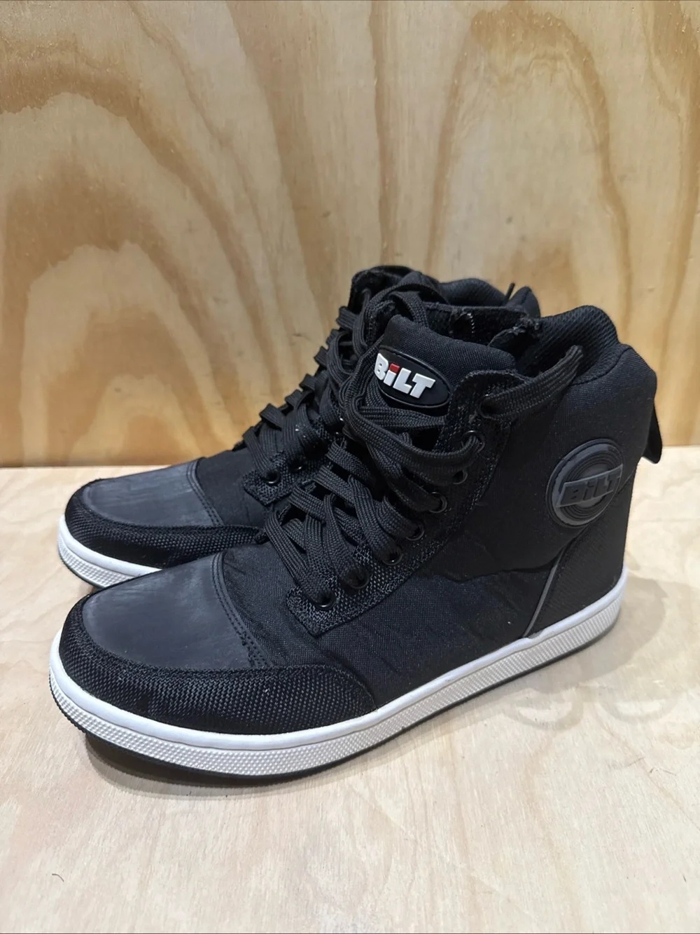BILT Motorcycle Sneaker Shoes High Top Black Size 8 casual zipper reflective